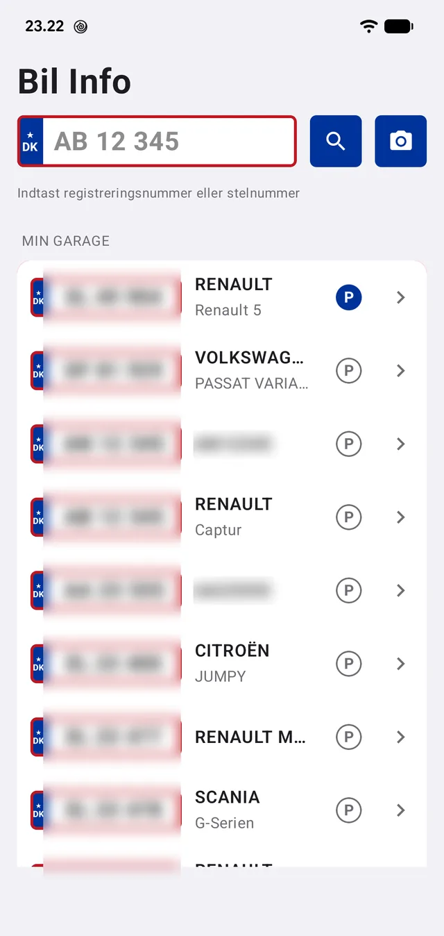 The search field and the garage. The plates are blurred here on the website — in the app they are perfectly readable.