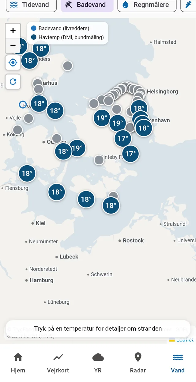 Sea temperatures from lifeguards and DMI on the same map.